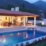 Bienes Raíces en Vista del Lago: Casas de Campo y Precios 2026