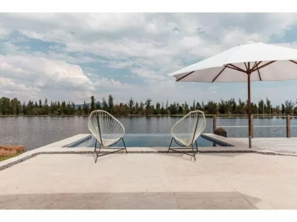 Casa en Chapala de 4 Recamaras y 4 Baños venta de casa en santa cruz a orilla del lago ce