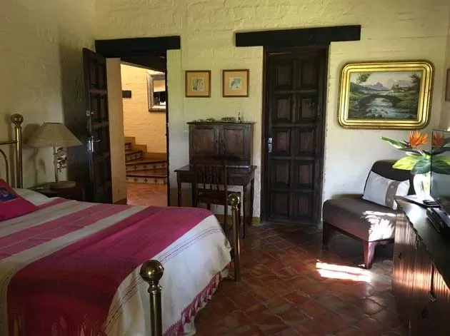Las-Palomas B&B Accommodations