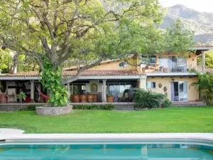 Las Palomas Bed and Breakfast San Juan Cosala Lake Chapala Mexico