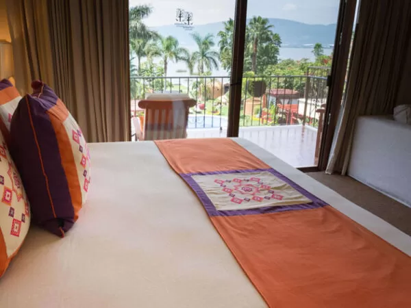 Beautiful Lago de Chpla views