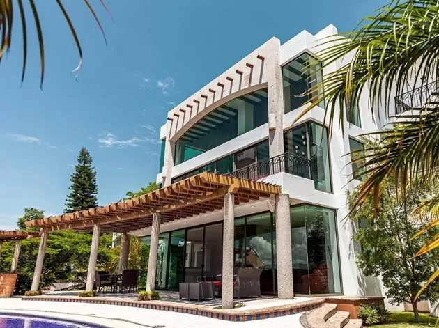 lakefront homes for sale in lake chapala mexico