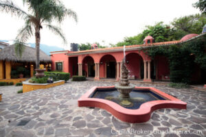 Casa Nueva Estilo Hacienda en Chapala Ajijic Lujo Alberca