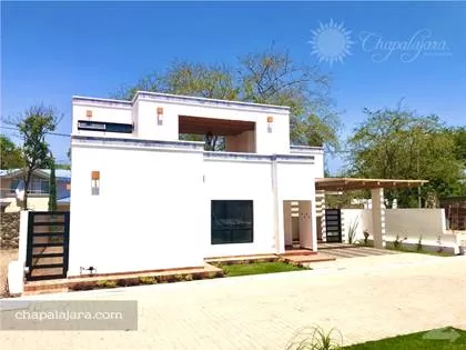 Home in Chapala with 2 room and 2 bath Av. La Estación # 87 87