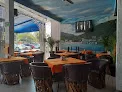 Johny’s Place on Paseo Ramón Corona 3 in Chapala is a restaurant where guests have a great experience with beautifully presented, delicious dishes.